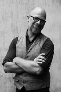 Rob Bio Foto klein Rob van Adrichem - Het Verhaal en de Muziek